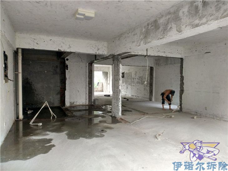 张家港费心的敲墙撤除哪家实惠