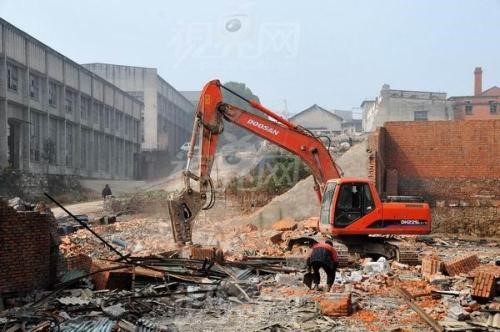 门窗收受接管前要谨严姑苏衡宇撤除的玻璃破坏